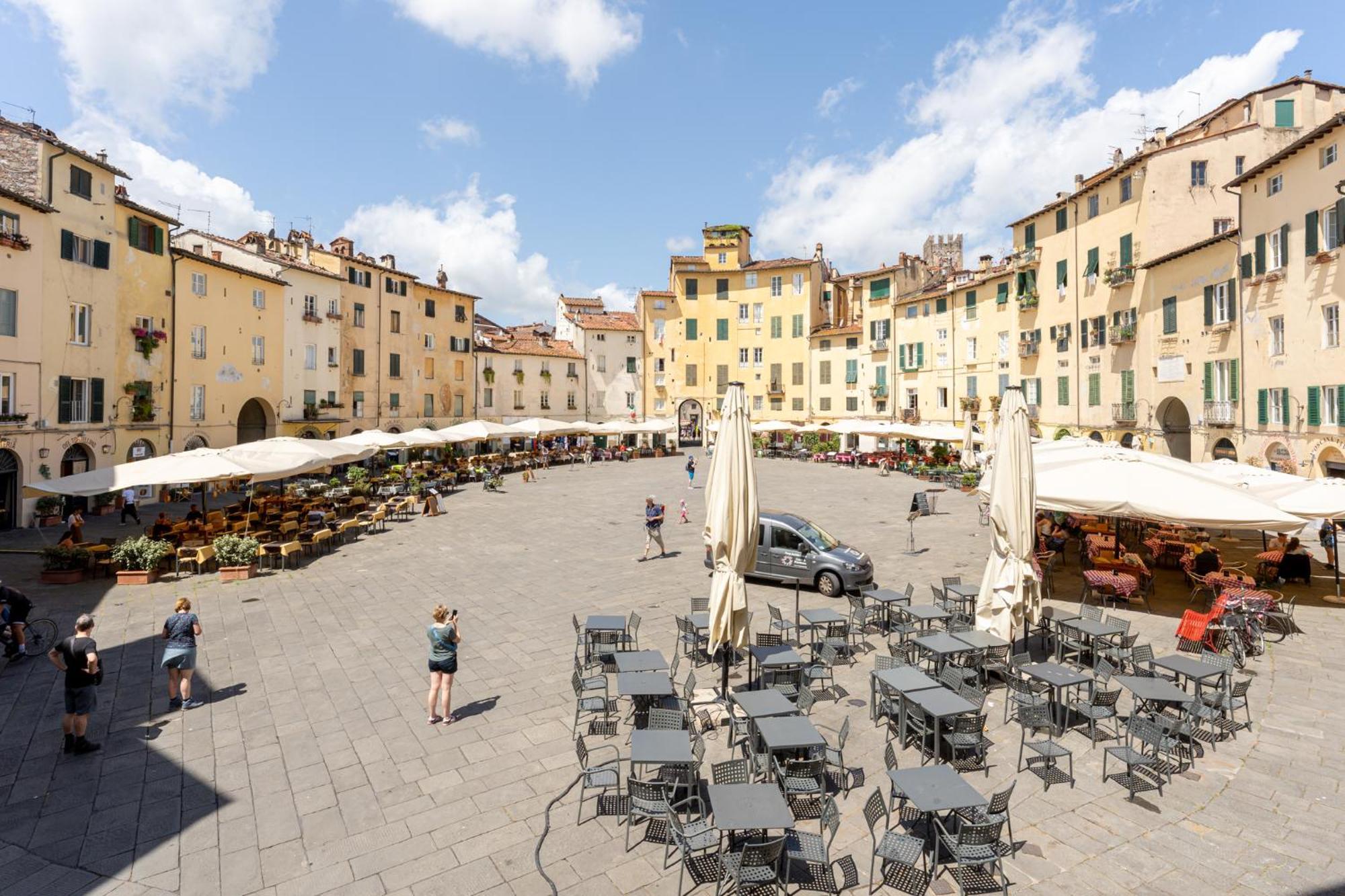 Anfiteatro Lucca Lägenhet Exteriör bild